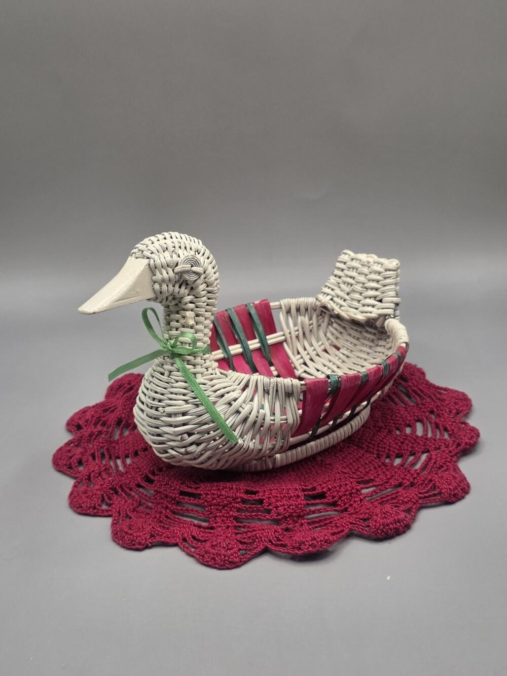 Vintage Duck Shaped Woven Basket Holiday Red Green Accent Farmhouse Planter